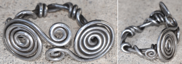 Double Spiral Ring